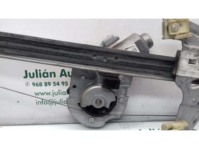 Recambio de elevalunas delantero izquierdo para peugeot 107 urban referencia OEM IAM 118671LH  ELECTRICO