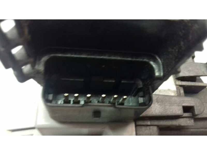 Recambio de cerradura puerta trasera izquierda para peugeot 308 confort referencia OEM IAM 567165 A01520 6 PINES