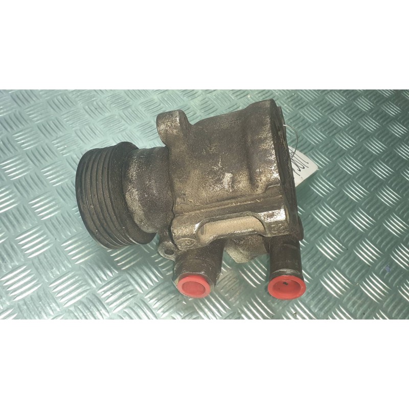 Recambio de bomba direccion para ford mondeo berlina/familiar (fd) 1.8 turbodiesel cat referencia OEM IAM 93BB3A674CB  