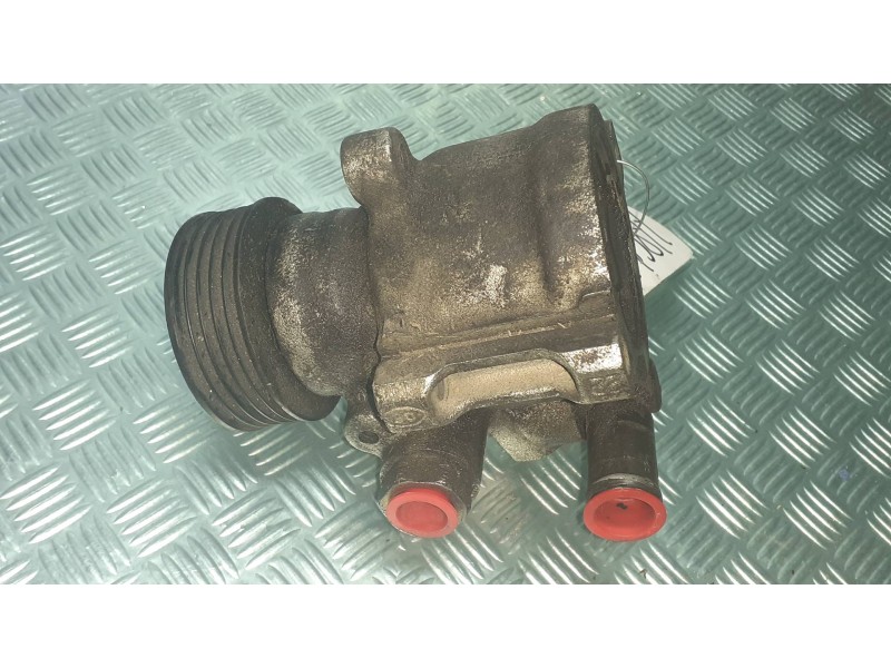 Recambio de bomba direccion para ford mondeo berlina/familiar (fd) 1.8 turbodiesel cat referencia OEM IAM 93BB3A674CB  