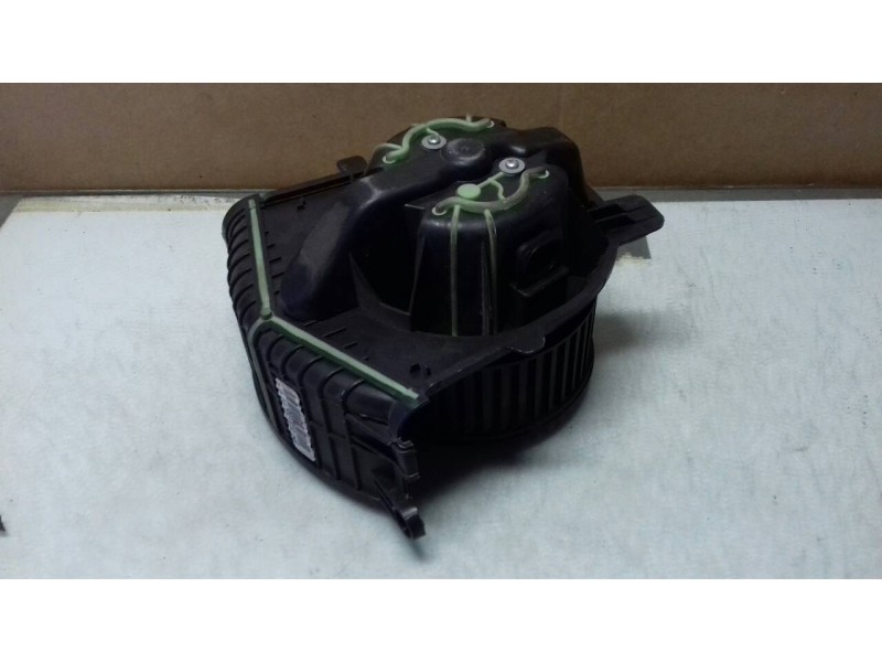 Recambio de ventilador calefaccion para renault scenic ii authentique referencia OEM IAM NN100715E F666583V VALEO