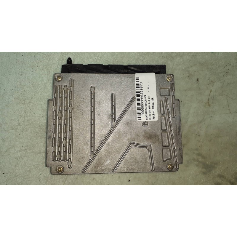 Recambio de centralita motor uce para volvo s60 berlina 2.4 d referencia OEM IAM 08667710A 0281010319 BOSCH