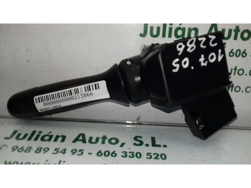 Recambio de mando limpia para peugeot 107 urban referencia OEM IAM 17F003LH 17F144 