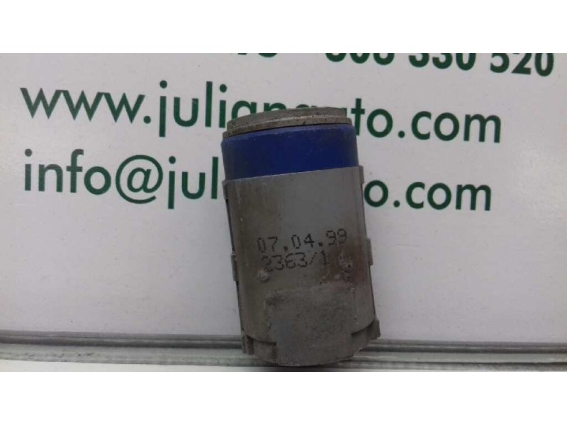 Recambio de sensor de aparcamiento para mercedes-benz clase s (w220) berlina referencia OEM IAM 0263003013 0015425918 BOSCH