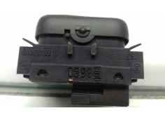 Recambio de mando elevalunas trasero derecho para mercedes-benz clase a (w168) referencia OEM IAM 2108208210 03100550  2