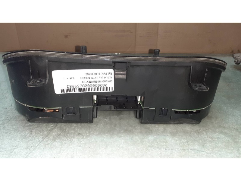 Recambio de cuadro instrumentos para audi a3 (8l) 1.9 tdi ambiente referencia OEM IAM 8L0919860 88311245 110008778