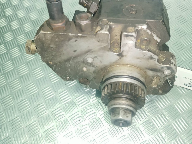 Recambio de depresor freno / bomba vacio para smart forfour cdi (50kw) referencia OEM IAM A6400700601 0445010096 BOSCH