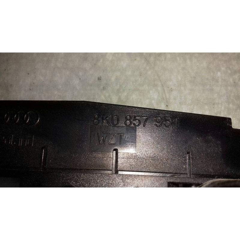 Recambio de cenicero para audi a5 sportback (8t) 2.0 tdi quattro (130kw) referencia OEM IAM 8K0857951 8K0857965 