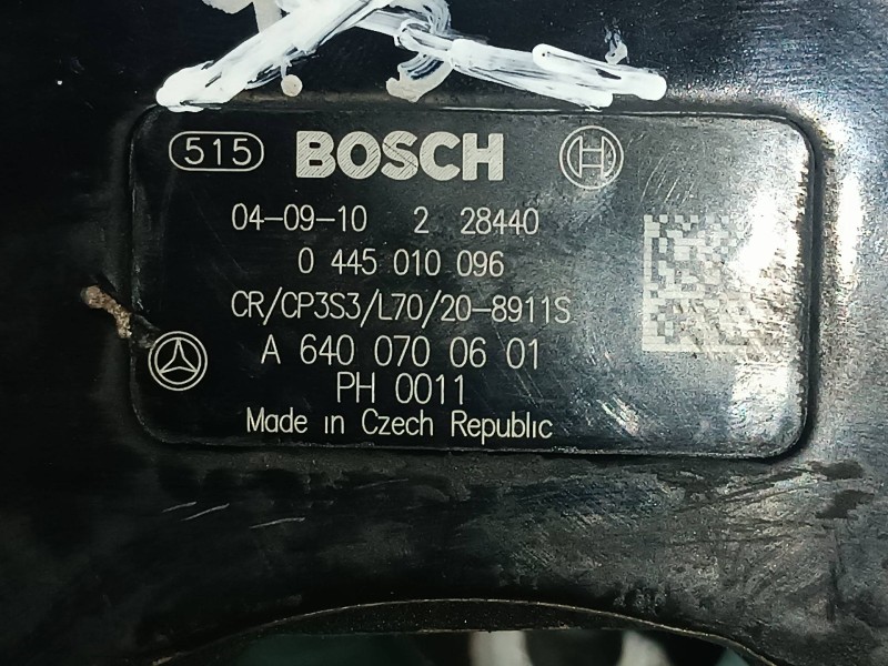 Recambio de depresor freno / bomba vacio para smart forfour cdi (50kw) referencia OEM IAM A6400700601 0445010096 BOSCH