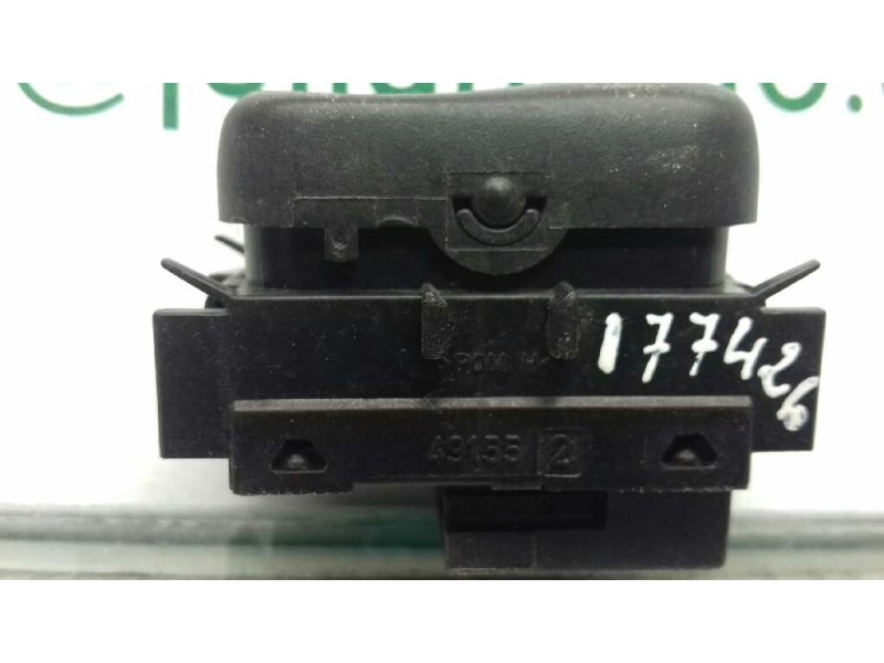 Recambio de mando elevalunas trasero izquierdo para mercedes-benz clase e (w210) berlina referencia OEM IAM 2108208210 03100550 