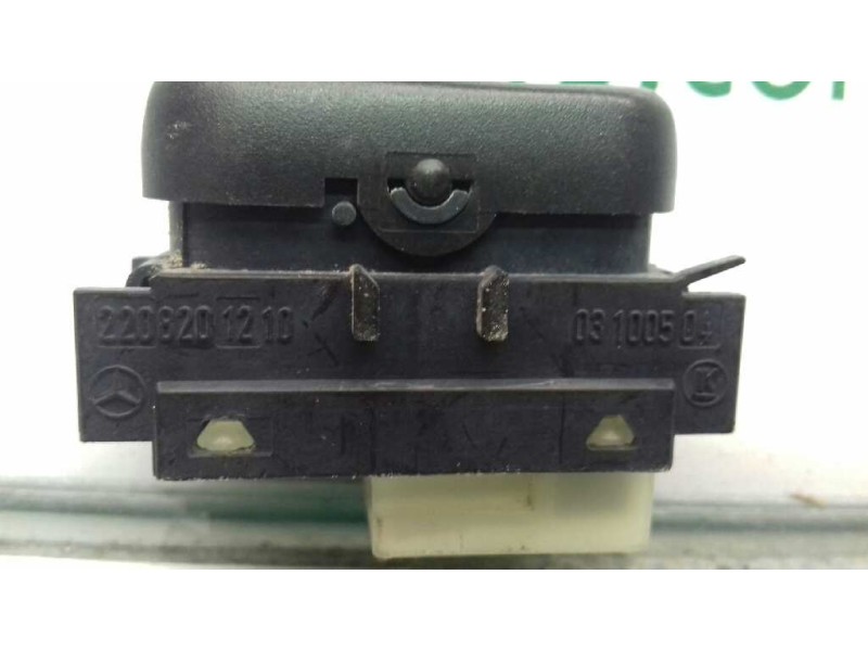 Recambio de mando elevalunas trasero derecho para mercedes-benz clase s (w220) berlina referencia OEM IAM 2208201210 03100504 
