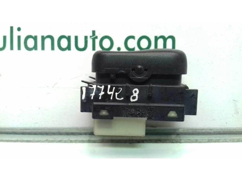 Recambio de mando elevalunas trasero derecho para mercedes-benz clase s (w220) berlina referencia OEM IAM 2208201210 03100504 