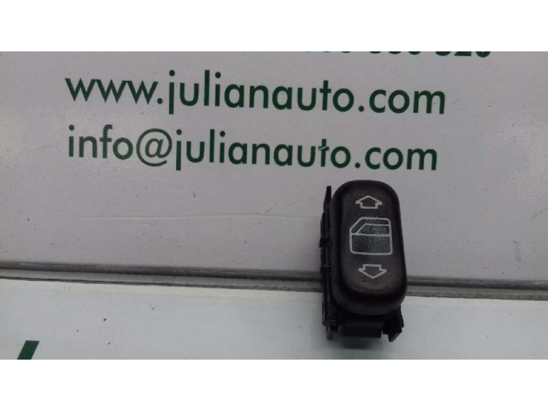 Recambio de mando elevalunas trasero derecho para mercedes-benz clase a (w168) referencia OEM IAM 2108208210 03100550 