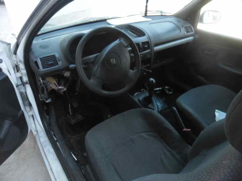 renault clio ii fase ii (b/cb0) del año 2007