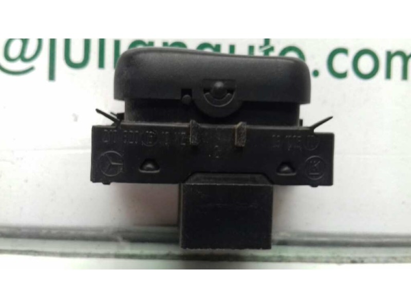 Recambio de mando elevalunas trasero izquierdo para mercedes-benz clase e (w210) berlina diesel referencia OEM IAM 2108200510  