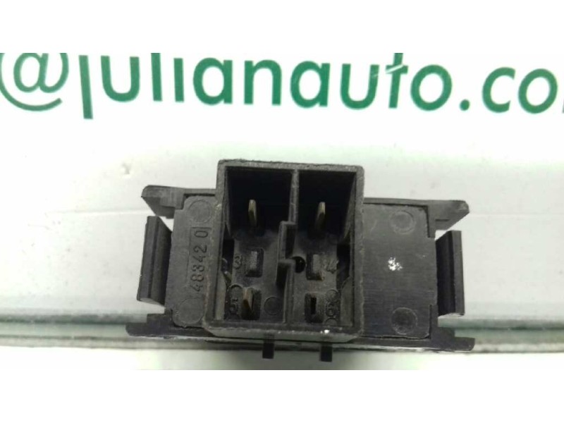 Recambio de mando elevalunas trasero izquierdo para mercedes-benz clase e (w210) berlina diesel referencia OEM IAM 2108200510  