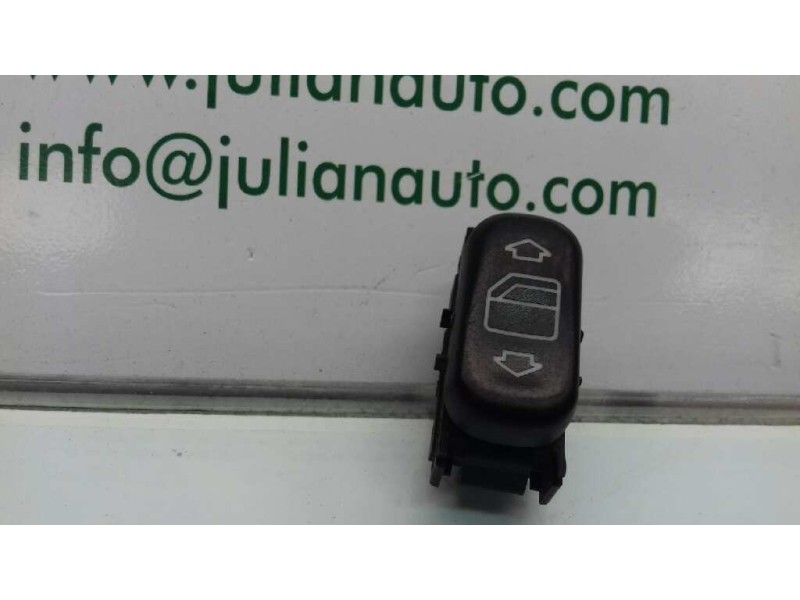 Recambio de mando elevalunas trasero derecho para mercedes-benz clase e (w210) berlina diesel referencia OEM IAM 2108208210  
