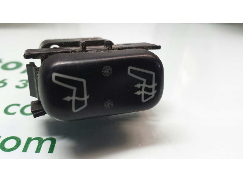 Recambio de interruptor para mercedes-benz clase m (w163) referencia OEM IAM 1638200210  ASIENTOS CALEFACTABLES