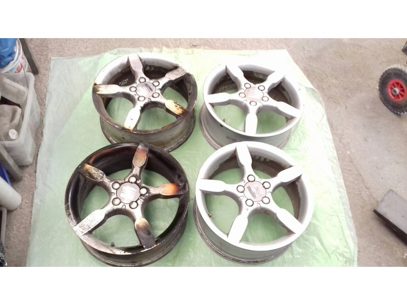 Recambio de juego llantas para seat altea (5p1) stylance / style referencia OEM IAM 5P0601025C 7JX17H2 ET54