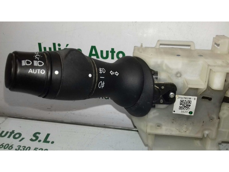 Recambio de mando luces para renault megane iii berlina 5 p emotion referencia OEM IAM 255670019R 255520014R 