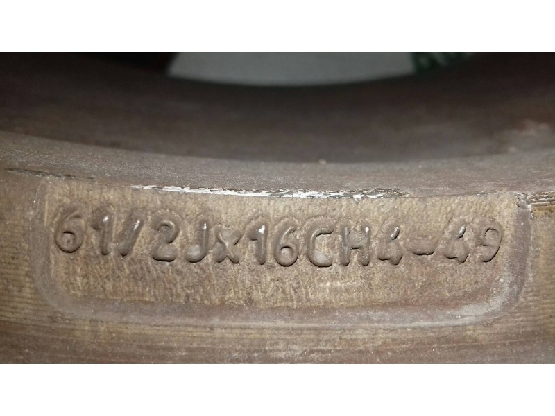 Recambio de juego llantas para renault scenic ii confort authentique referencia OEM IAM 8200310794 61/2JK16CH4-49 