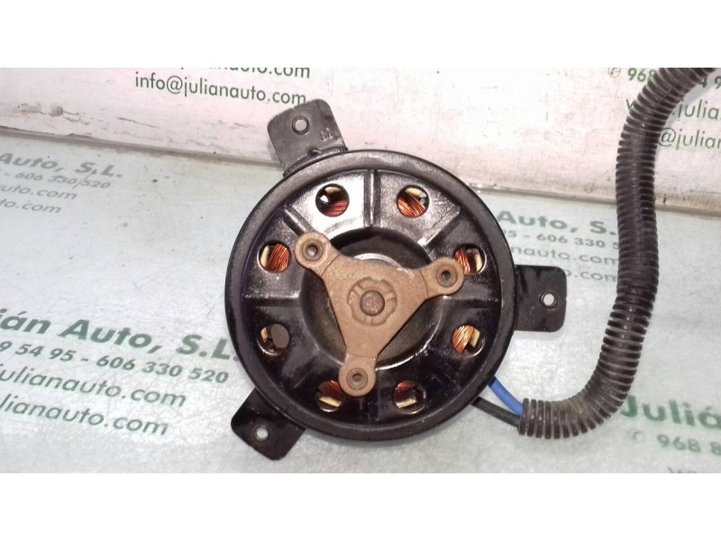 Recambio de electroventilador para hyundai tucson essence bluedrive 2wd referencia OEM IAM A005531 KJ2B8 MOTOR