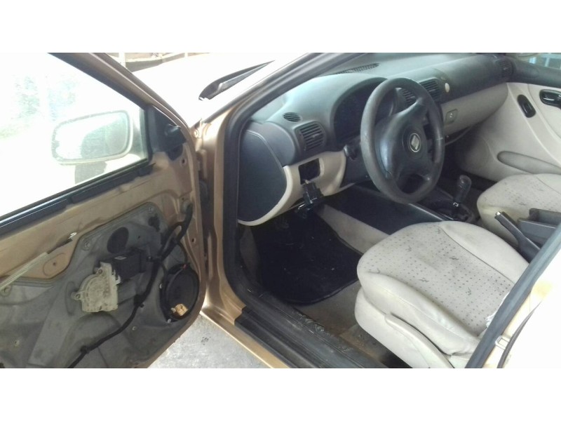 seat toledo (1m2) del año 1999