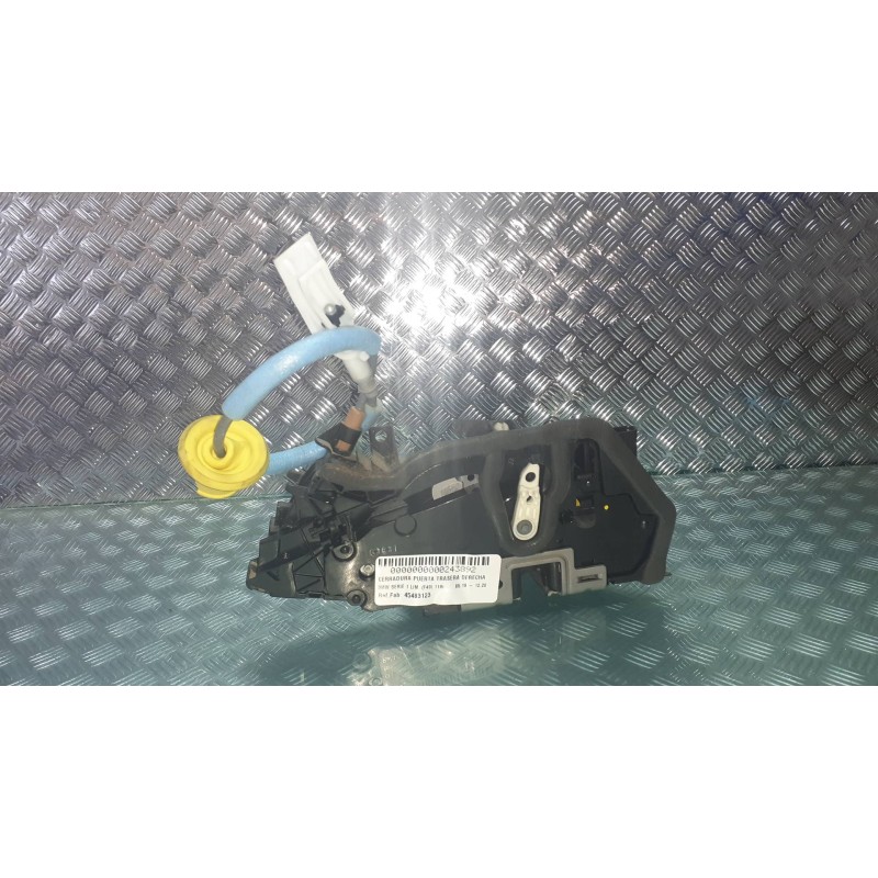 Recambio de cerradura puerta trasera derecha para bmw serie 1 lim. (f40) 118i referencia OEM IAM 45483123 744504610 A046465