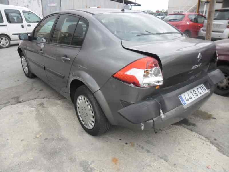 renault megane ii classic berlina del año 2004