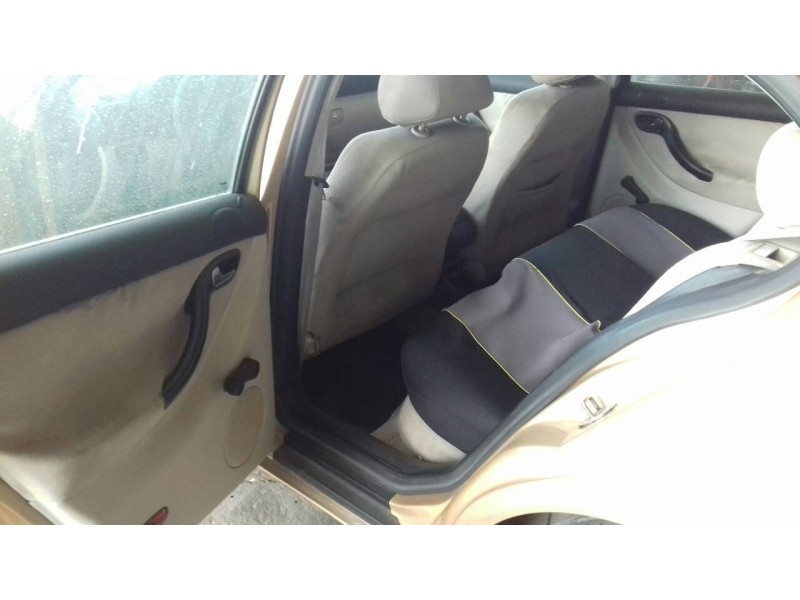 seat toledo (1m2) del año 1999