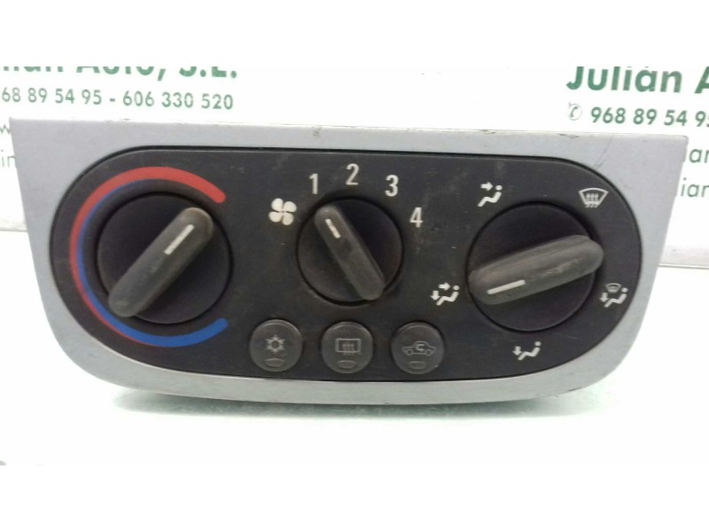 Recambio de mando calefaccion / aire acondicionado para opel corsa c essentia referencia OEM IAM 031110H  VALEO