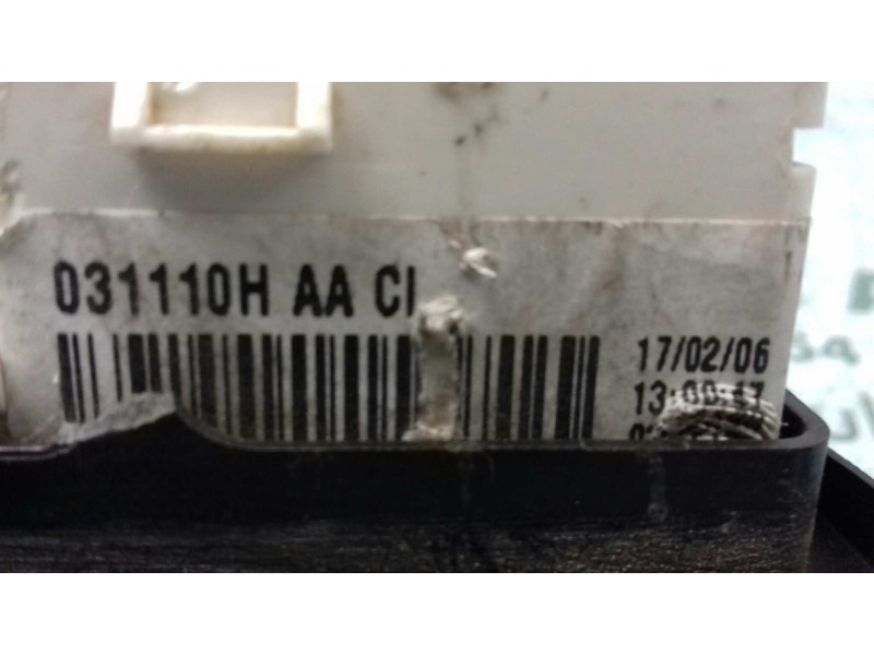 Recambio de mando calefaccion / aire acondicionado para opel corsa c essentia referencia OEM IAM 031110H  VALEO