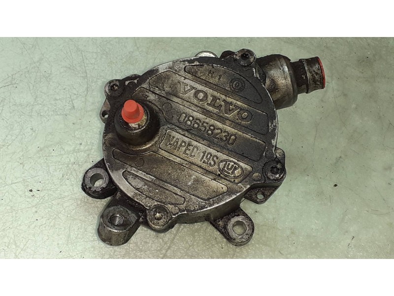 Recambio de depresor freno / bomba vacio para volvo s60 berlina 2.4 d referencia OEM IAM 08658230  