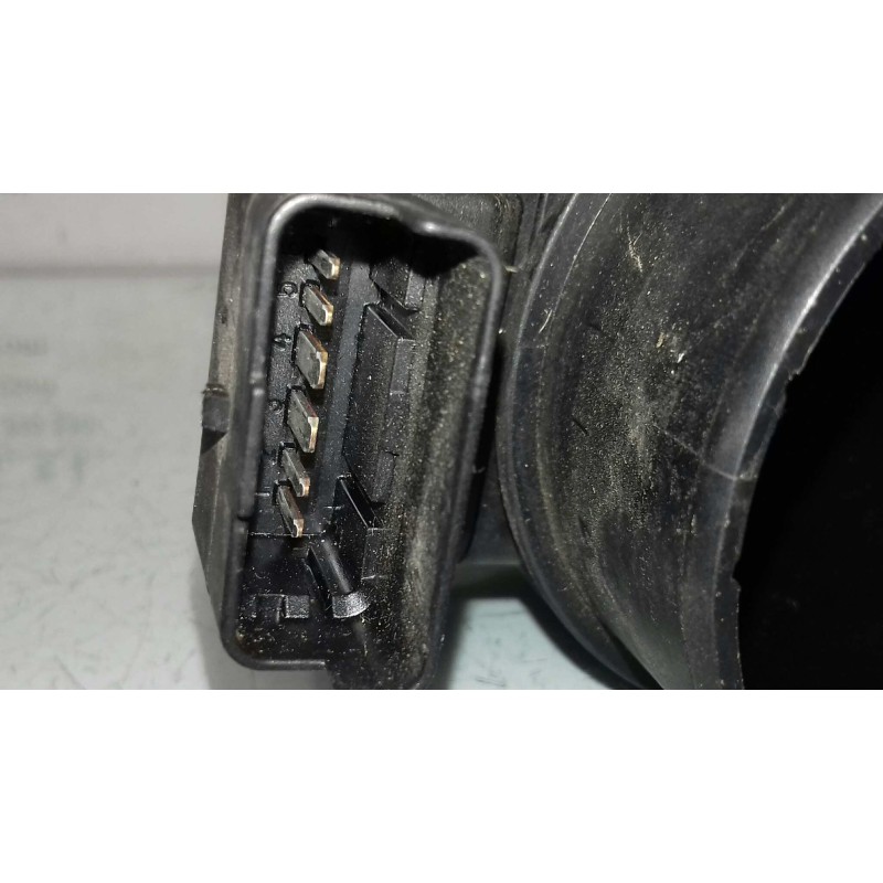 Recambio de caudalimetro para renault megane ii classic berlina confort authentique referencia OEM IAM 7700104426 7700109812 5WK