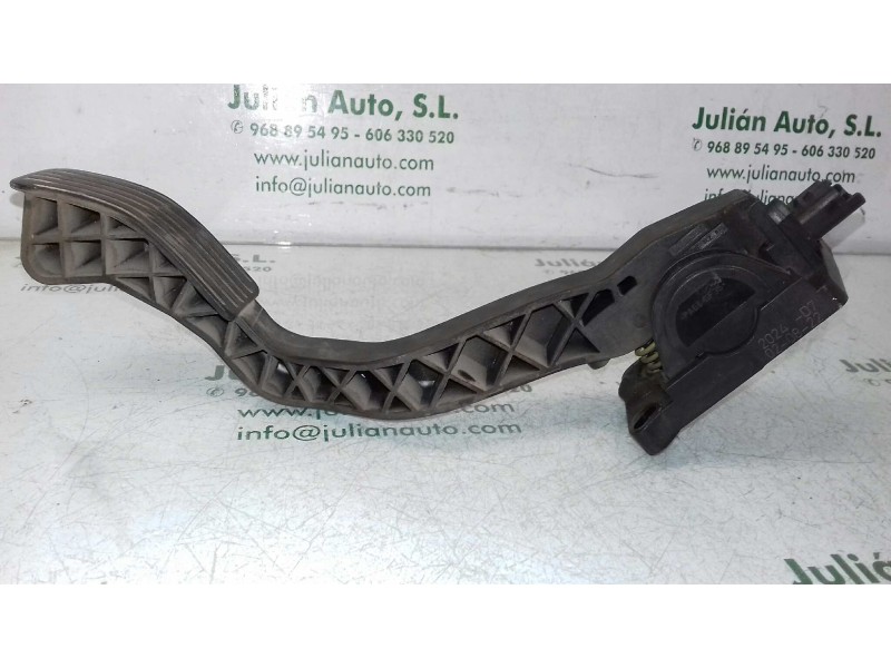 Recambio de potenciometro pedal para peugeot 307 (s1) xr referencia OEM IAM 9646702180 0280752251 BOSCH