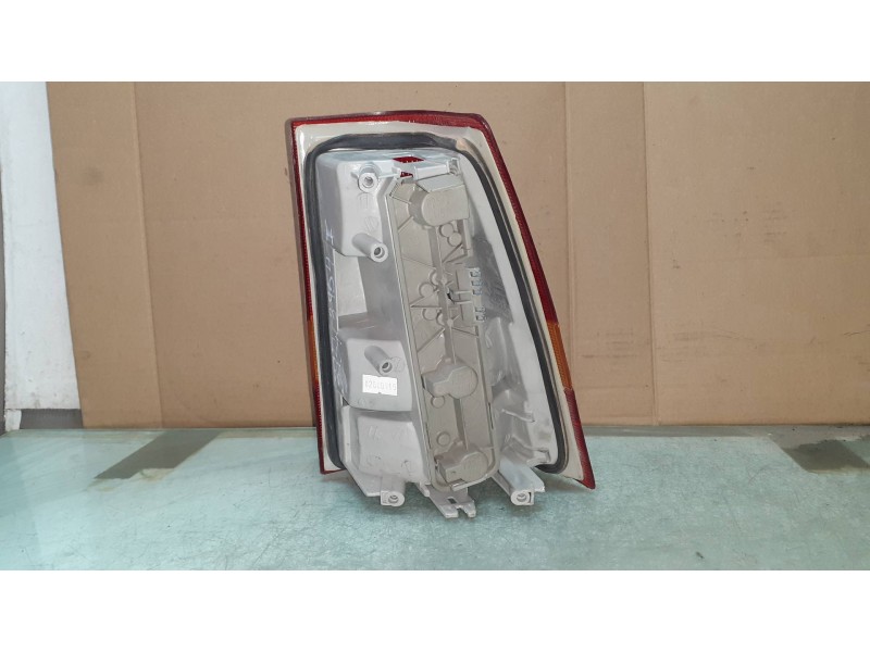 Recambio de piloto trasero izquierdo para opel kadett e cup lim. referencia OEM IAM   