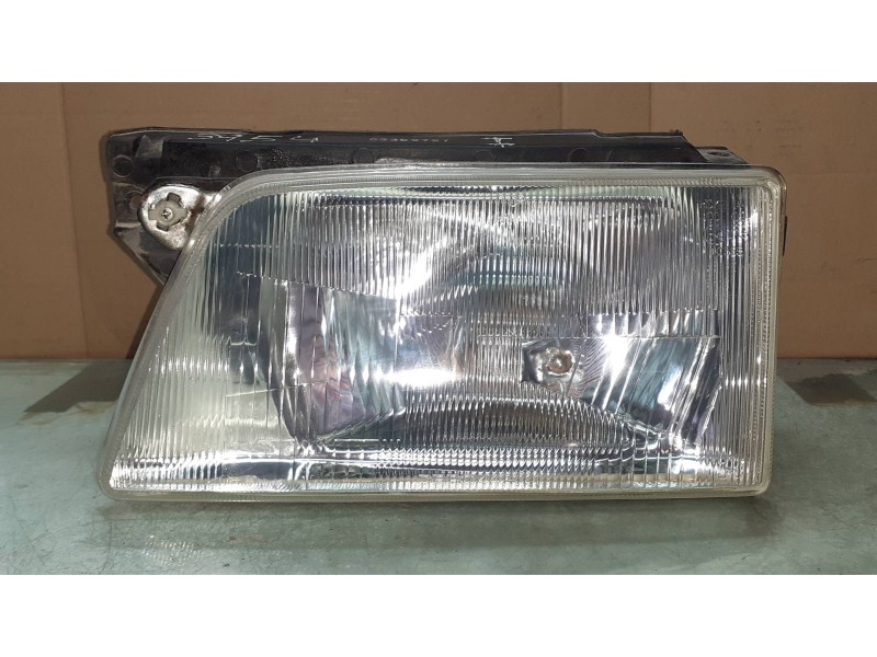 Recambio de faro izquierdo para opel kadett e cup lim. referencia OEM IAM 084421101L  