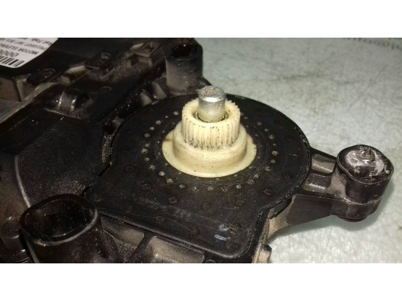 Recambio de motor elevalunas delantero izquierdo para peugeot 307 (s1) xs referencia OEM IAM 9634457580 990830101 0130821767