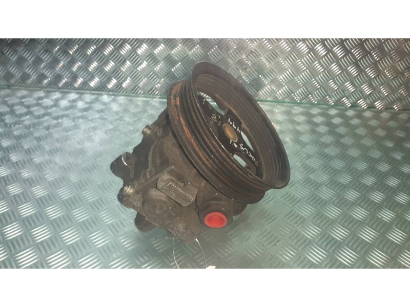 Recambio de bomba direccion para ford focus berlina (cak) trend referencia OEM IAM   
