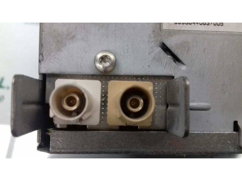 Recambio de sistema audio / radio cd para volkswagen passat variant (3c5) advance referencia OEM IAM VWZ2Z2F4097877 184380910110