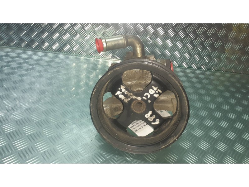 Recambio de bomba direccion para ford transit connect (tc7) furg. referencia OEM IAM 2T143A696AE  