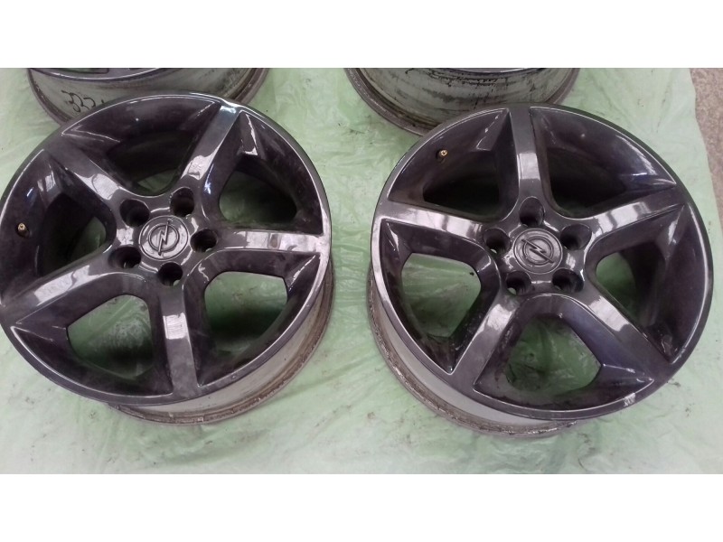 Recambio de juego llantas para opel astra gtc cosmo referencia OEM IAM A1S19 7JX17 ET39
