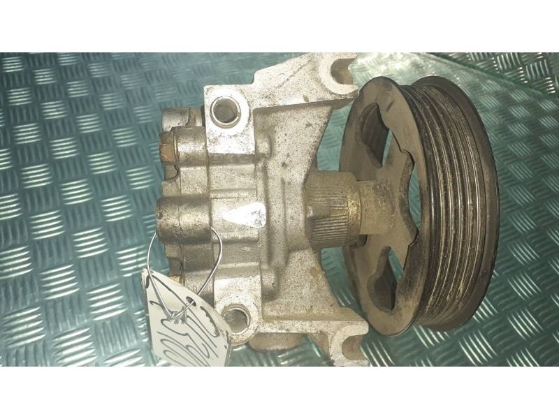 Recambio de bomba direccion para ford transit connect (tc7) furg. referencia OEM IAM 2T143A696AE  