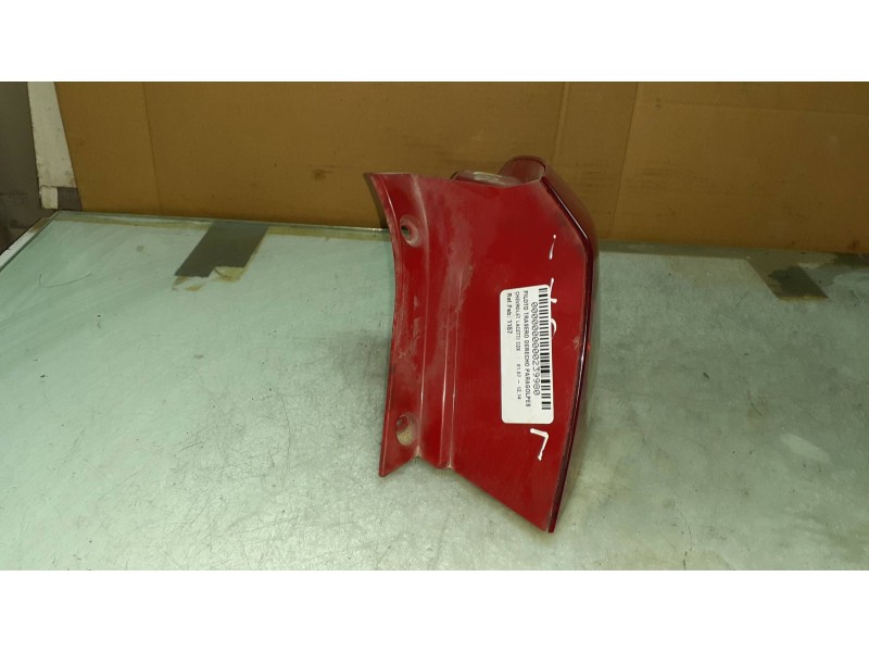 Recambio de piloto trasero derecho para chevrolet lacetti cdx referencia OEM IAM 1157  