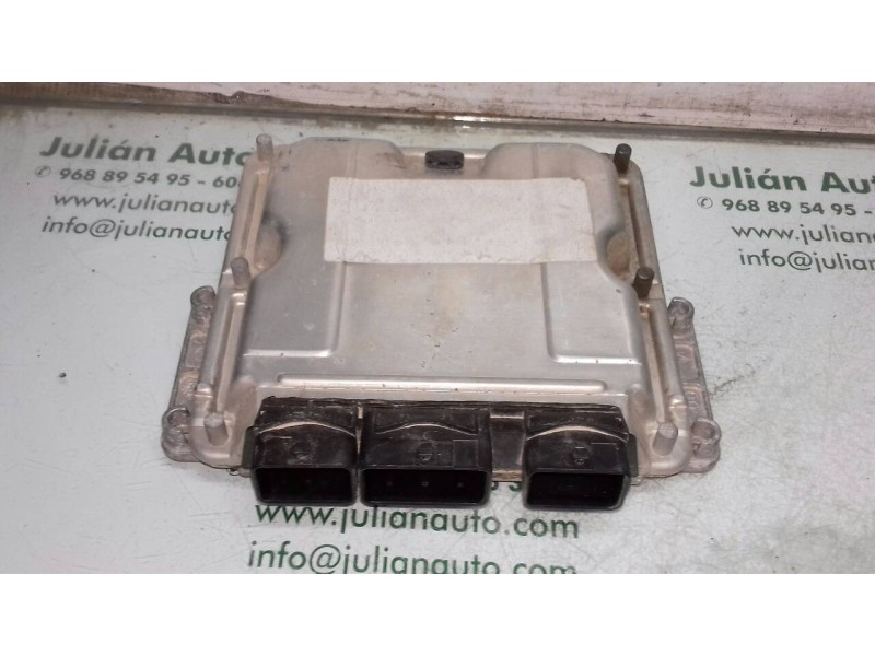 Recambio de centralita motor uce para peugeot 307 (s1) xs referencia OEM IAM 9647472780 0281011081 BOSCH