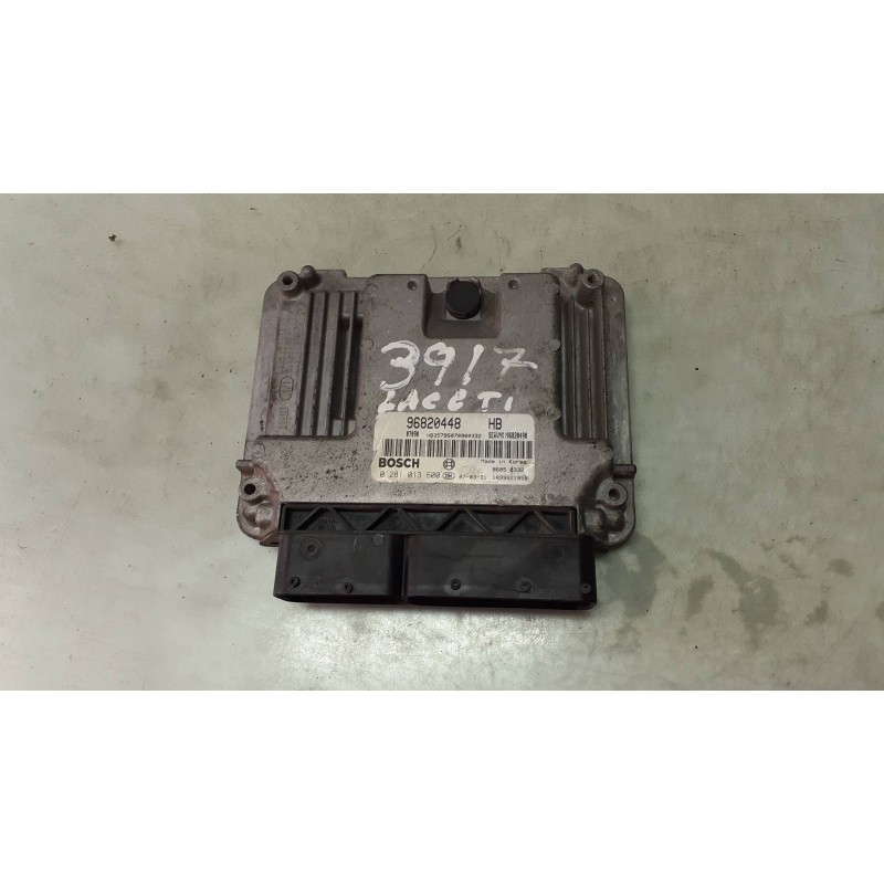 Recambio de centralita motor uce para chevrolet lacetti cdx referencia OEM IAM 96820448 0281013600 BOSCH