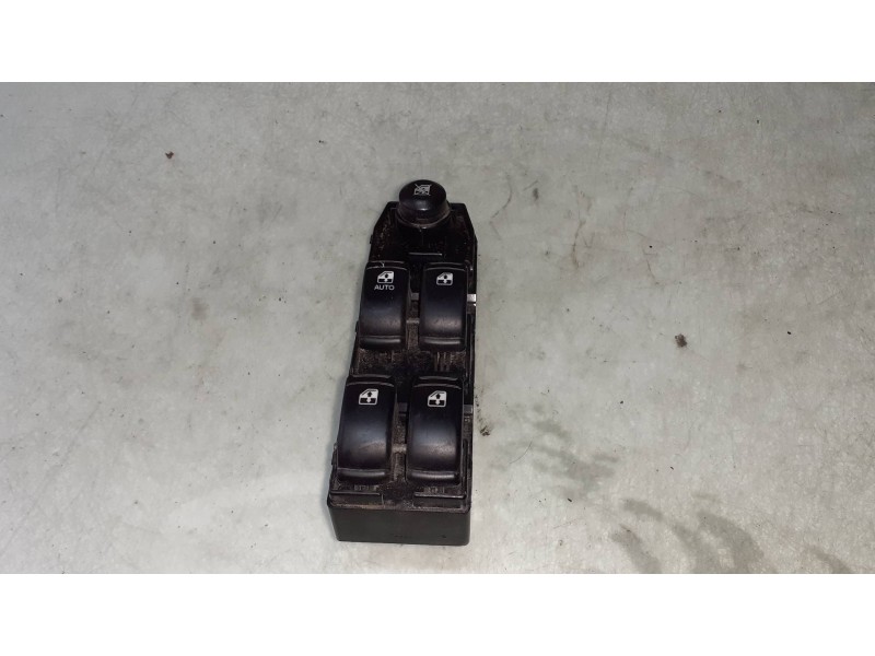 Recambio de mando elevalunas delantero izquierdo para chevrolet lacetti cdx referencia OEM IAM 621W04460  CONECTOR 14 PINES
