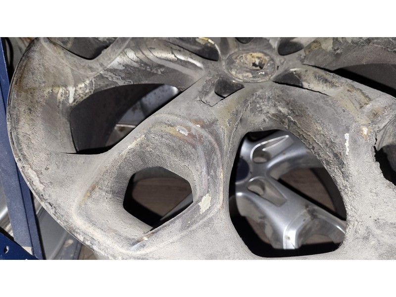 Recambio de juego llantas para ford kuga (cbv) aut.4wd referencia OEM IAM 8V4J-CB 8JX19H2 