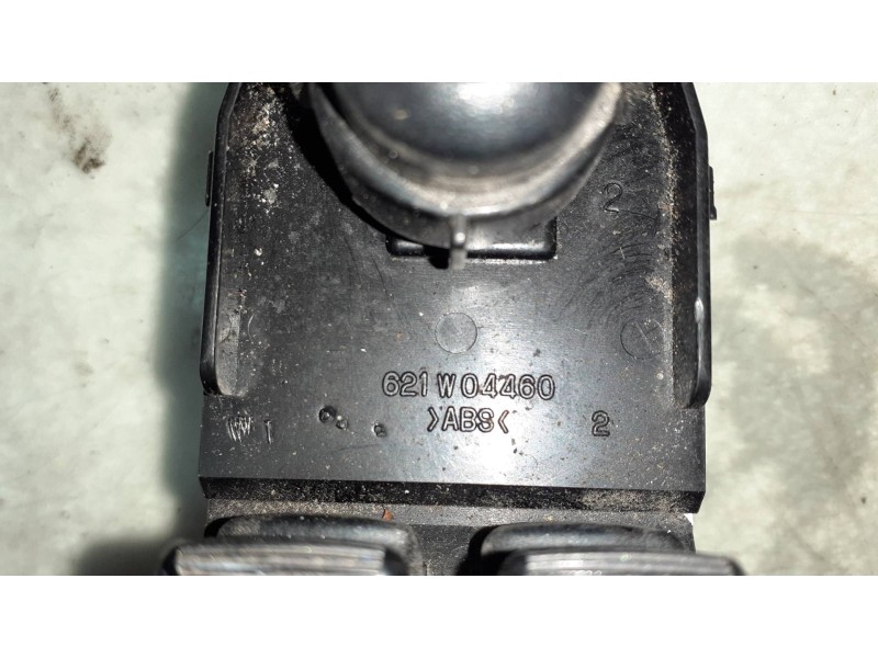 Recambio de mando elevalunas delantero izquierdo para chevrolet lacetti cdx referencia OEM IAM 621W04460  CONECTOR 14 PINES