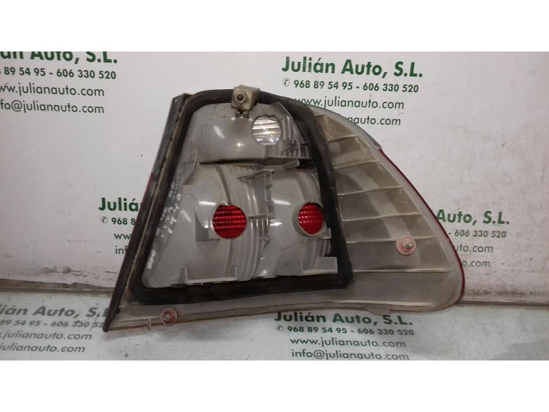 Recambio de piloto trasero izquierdo para bmw serie 3 berlina (e46) 330d referencia OEM IAM 230021L  ALETA